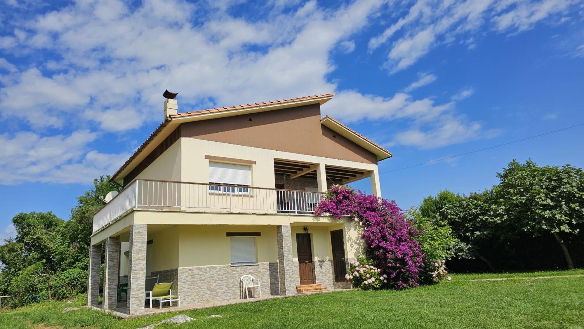 Llames de Pría Vivienda Vacacional El Cuetu Del Sella מראה חיצוני תמונה