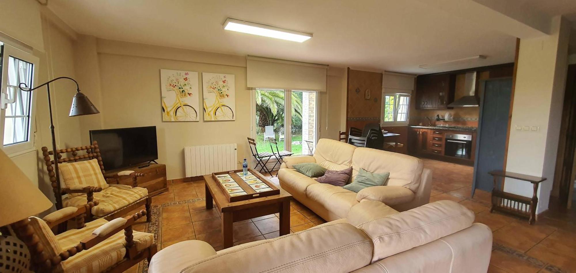 Llames de Pría Vivienda Vacacional El Cuetu Del Sella מראה חיצוני תמונה